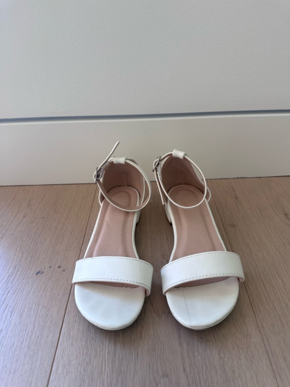Girls size 1-1.5 White Ankle-Strap Sandals